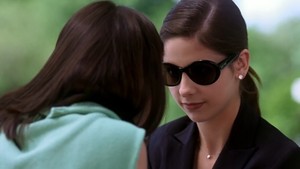  Cruel Intentions- Kathryn Teaches Cecile How to baciare