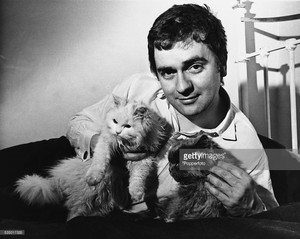  Dudley Moore And His Kitties