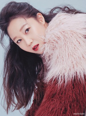  Gong Hyo Jin -Marie Claire Magazine December Issue '17