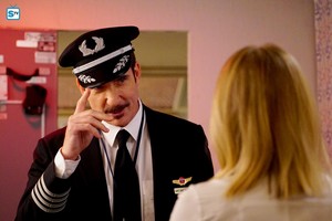  1x01 - Pilot - Captain Dave