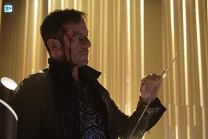  1x13 - "What's Past Is Prologue" - Promotional фото