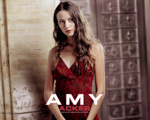 Amy Acker