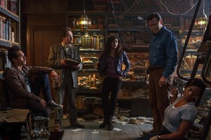  Ash Vs Evil Dead "Books From Beyond" (1x03) promotional picture