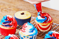  Fourth of July cupcakes