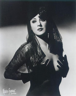  Gypsy Rose Lee- Rose Louise Hovick( January 8, 1911 – April 26, 1970)