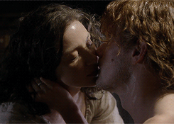  Jamie and Claire চুম্বন - 3x13
