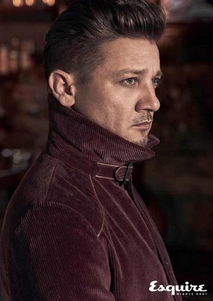  Jeremy Renner - Esquire Middle East Photoshoot - 2017