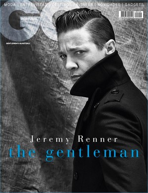  Jeremy Renner - GQ Portugal Cover - 2017