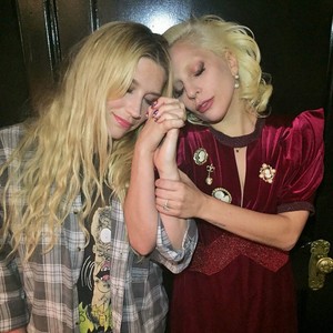  💕 Kesha & Lady Gaga 💕