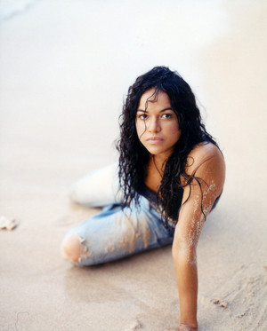  Michelle Rodriguez - lost Photoshoot - 2005