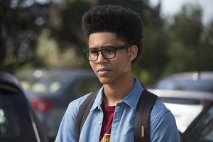  Runaways "Fifteen" (1x04) promotional picture