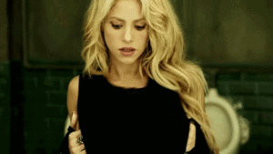  Shakira in ‘Chantaje’