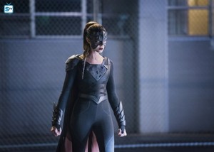  Supergirl - Episode 3.10 - Legion of Super-Heroes - Promo Pics