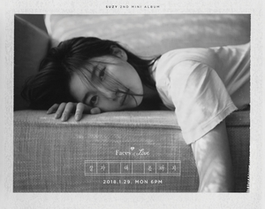  Suzy gets cozy in lebih foto for solo album 'Faces of Love'