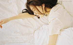  Suzy gets cozy in 더 많이 사진 for solo album 'Faces of Love'