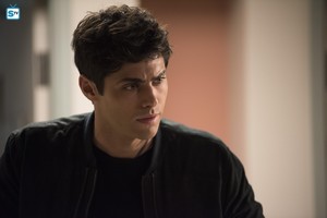 3x01 - "On Infernal Ground" - Promotional Fotos