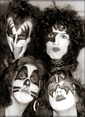  baciare (NYC) March 21, 1975