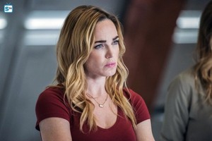  Legends of Tomorrow - Episode 3.13 - No Country for Old Dads - Promo Pics
