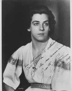  Ginette Neveu (11 August 1919 – 28 October 1949)