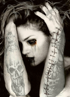  Gothic tatoo