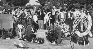  James Dean's Funeral Back In 1955