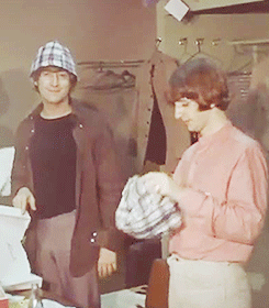  John and Ringo being cute!