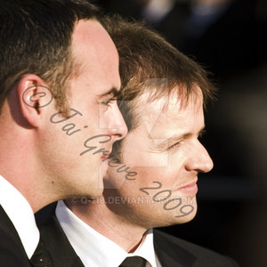  ant and dec سے طرف کی q 118 d1zyzld