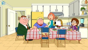  16.16 - Family Guy Through the Years