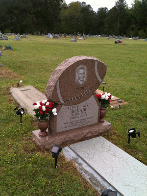  Gravesite Of Steve McNair