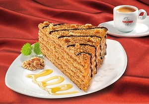  Marlenka Honey Cake