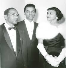  Johnny Mathis With His Parents