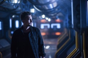  The 100 "Sleeping Giants" (5x03) promotional picture