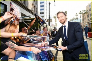  The Cast at 'Avengers: Infinity War' Premiere in Los Angeles