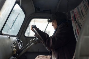  The Lady in the furgone, van (2015)