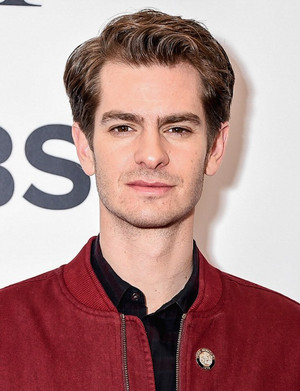  Andrew Garfield attends the 2018 Tony Awards Meet The Nominees Press Junket on May 2, 2018 in NY