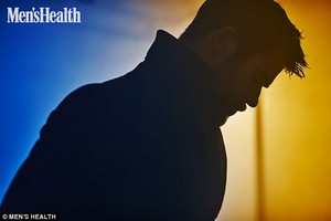  Chris Hemsworth - Men's Health Photoshoot - 2017