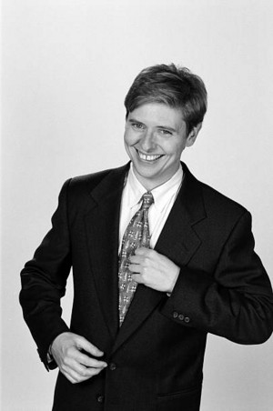  Dave Foley as Dave Nelson