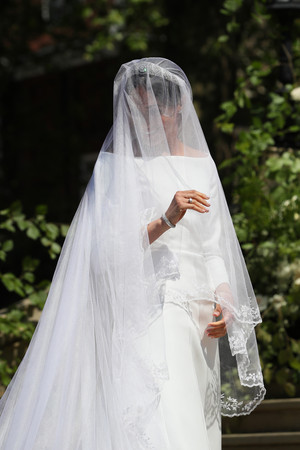  Meghan's Givenchy wedding dress