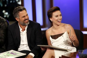  Scarlett Johansson and The Avengers at Jimmy Kimmel Live! [April 30, 2018]