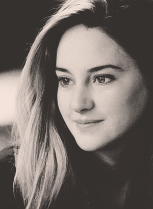  Shailene as Tris Prior Divergent shailene woodley