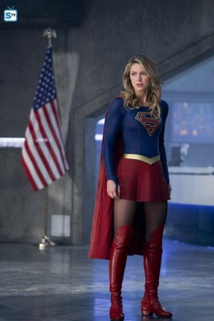  Supergirl - Episode 3.22 - Make It Reign - Promo Pics