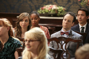 The Big Bang Theory "The Bow Tie Asymmetry" (11x24) Promotional Picture