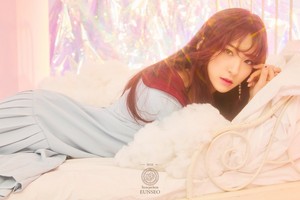 'Dream Your Dream' teaser - Eunseo