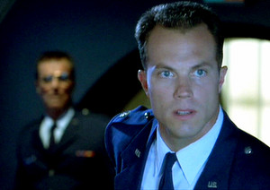  Adam Baldwin as Major Mitchell in Independence দিন