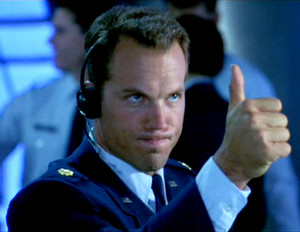  Adam Baldwin as Major Mitchell in Independence araw