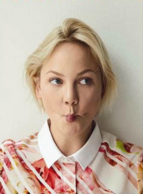  Adelaide Clemens