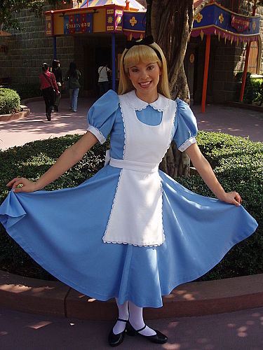 Alice - Walt Disney Theme Parks Photo (41432330) - Fanpop