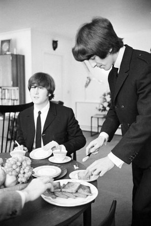  Breakfast with the Beatles