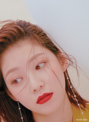  Gong Seung Yeon - Marie Claire Magazine April Issue ‘18