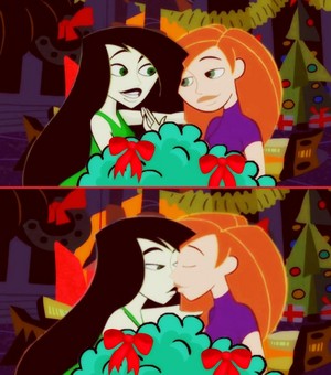  Kim and Shego's 秒 クリスマス キッス
